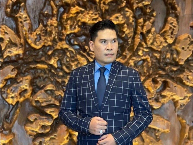 Salinan dari ourtalent - 6